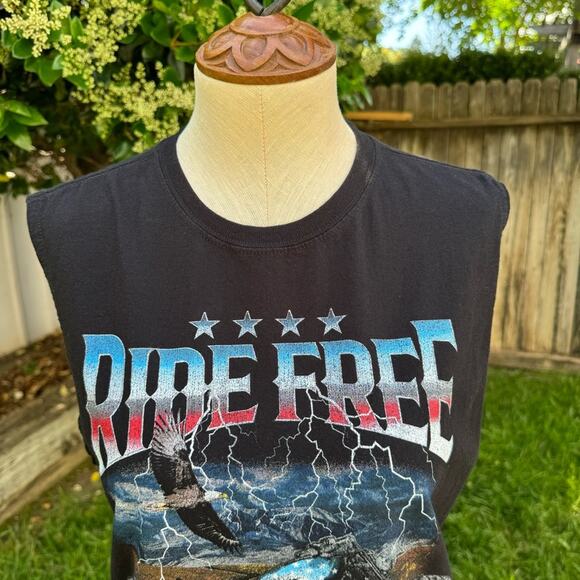 Way To Celebrate Graphic Muscle Tank Top Ride Free And Live Fast Men's Small - Picture 2 of 10